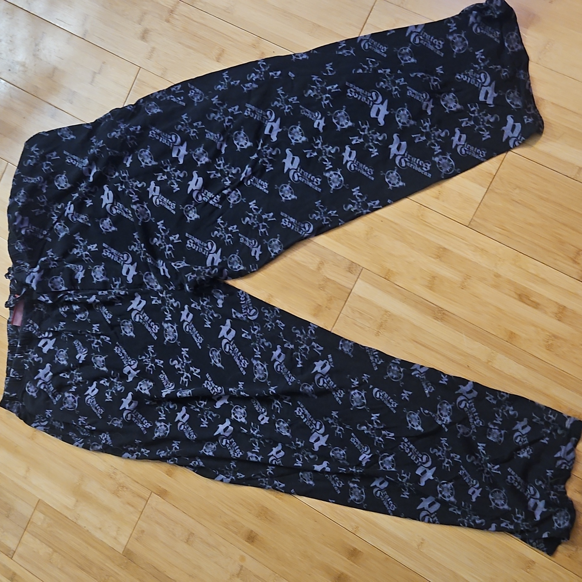 Disney Pirates Of The Caribbean Pants Disney Pirates Of The Caribbean Pants